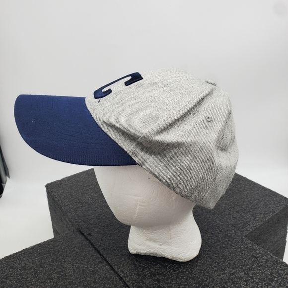 Cleveland Indians Hat Guardians C Baseball Cap Blue Gray Hall Of Fame STH - Picture 3 of 10